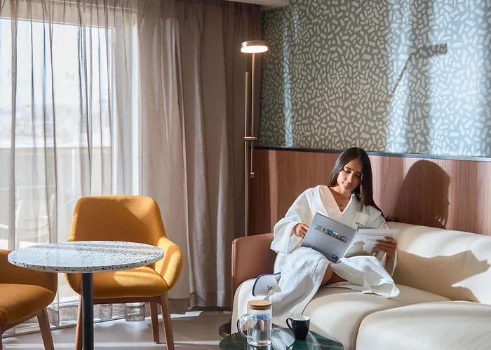 Novotel Malta Sliema Отель Gzira