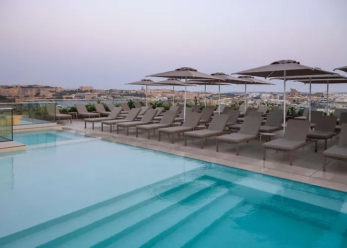 Novotel Malta Sliema Отель 4*