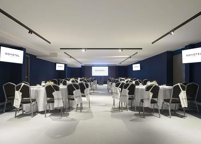 Отель Novotel Malta Sliema