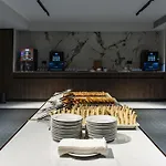 Novotel Malta Sliema 4* グジラ