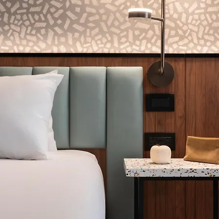 Отель Novotel Malta Sliema