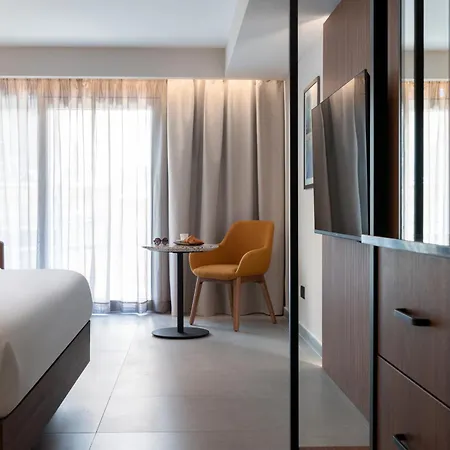 Novotel Malta Sliema 4*