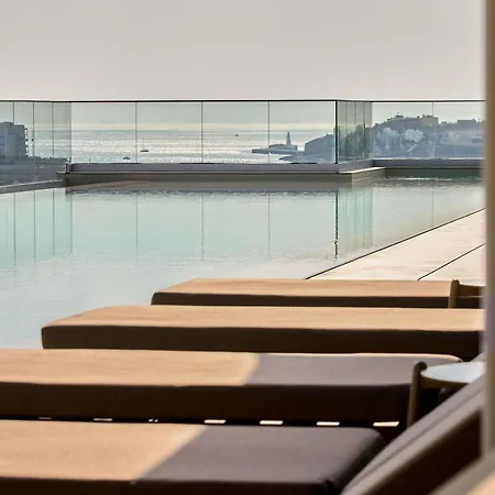 Novotel Malta Sliema Hotel 4*