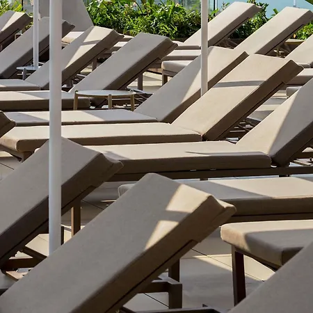 Hotel Novotel Malta Sliema 4*