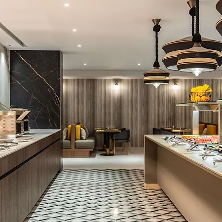 Hotel Novotel Malta Sliema Gzira