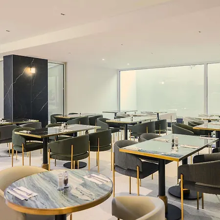 Hotell Novotel Malta Sliema