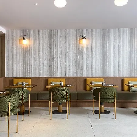 Hotel Novotel Malta Sliema