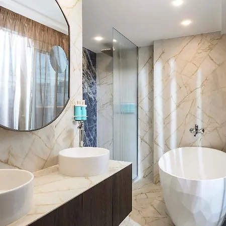 Novotel Malta Sliema 4* グジラ