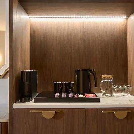 Novotel Malta Sliema ホテル
