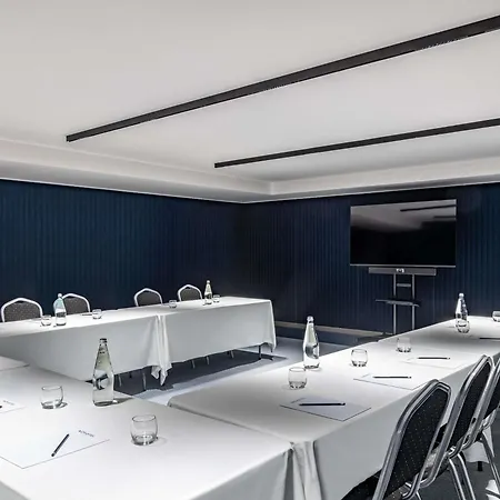Novotel Malta Sliema Hotell 4*