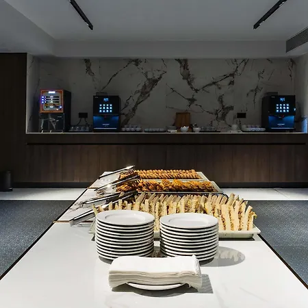 Hotell Novotel Malta Sliema Gzira