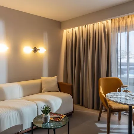 Hotell Novotel Malta Sliema 4*