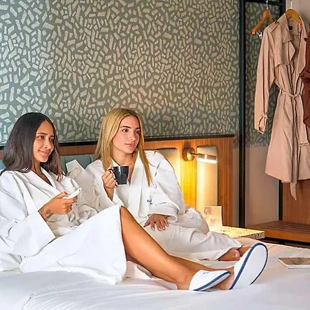 Hotel Novotel Malta Sliema 4*