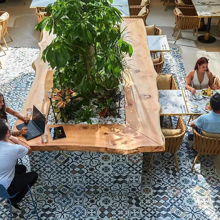 Novotel Malta Sliema Hotel 4*