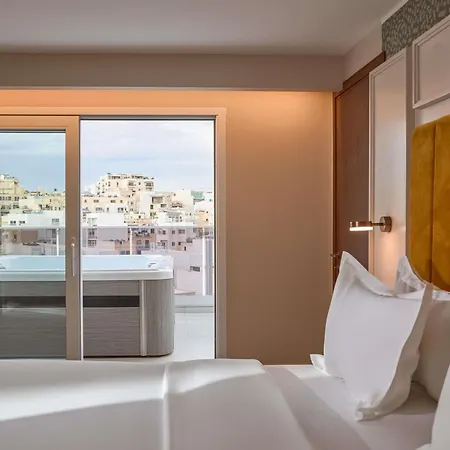 Hotel Novotel Malta Sliema 4*