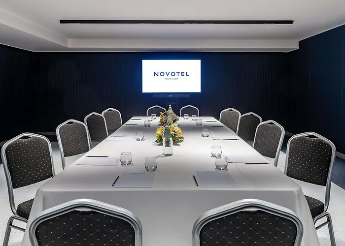 Ξενοδοχείο Novotel Malta Sliema 4*