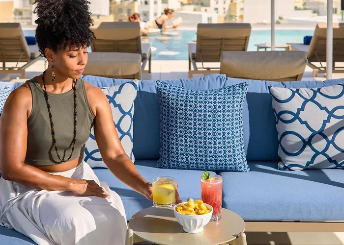 Novotel Malta Sliema Hotel 4*